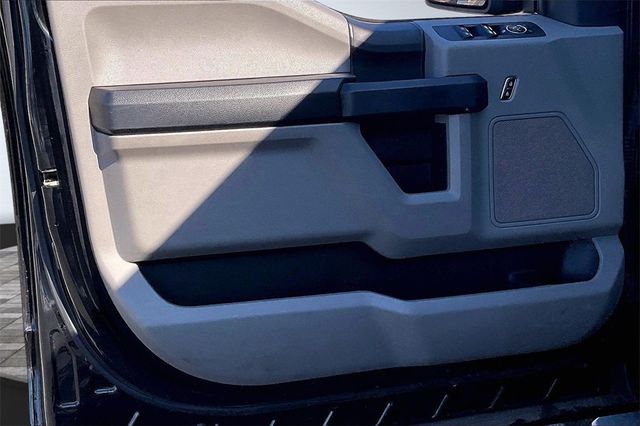 2016 Ford F-150 4WD SuperCrew 145" XL - 22981496 - 8