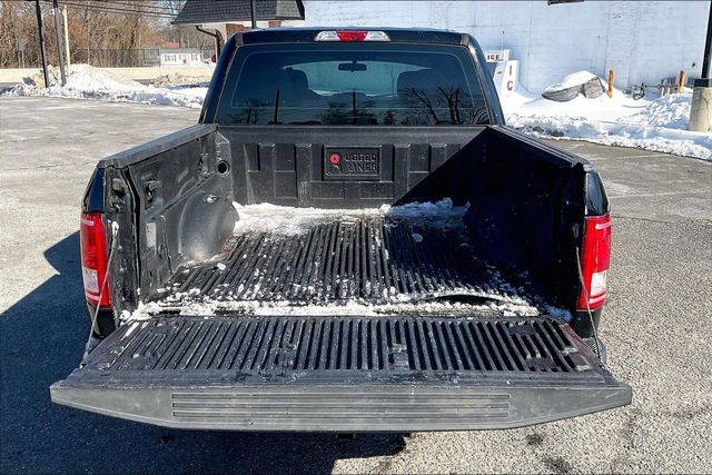 2016 Ford F-150 4WD SuperCrew 145" XL - 22995769 - 33