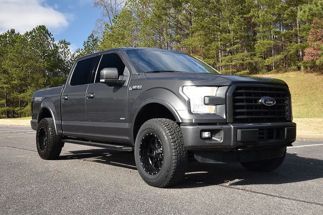 2016 Ford F-150 XLT photo 2