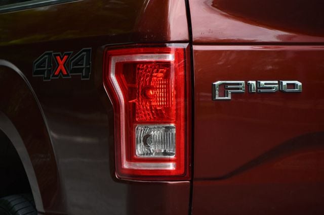 2016 Ford F-150 4WD SuperCrew 145" XLT - 23026831 - 8