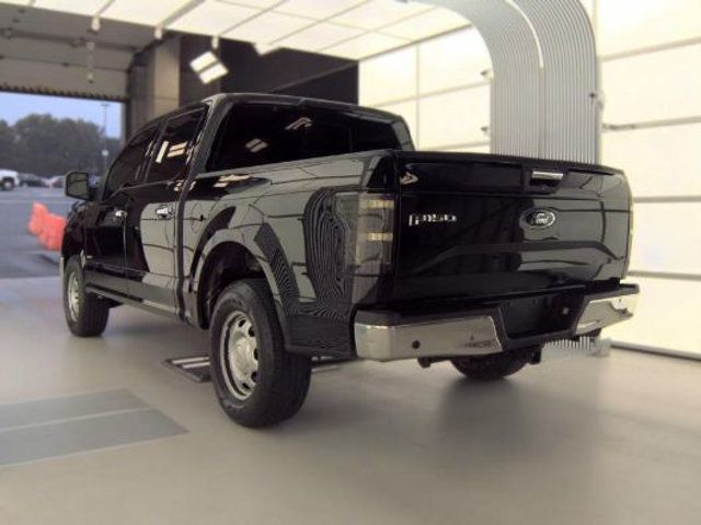 2016 Ford F-150 4WD SuperCrew 145" XLT - 23076085 - 3