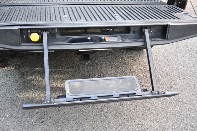 2016 Ford F-150 4WD SuperCrew 145" XLT - 23076085 - 8
