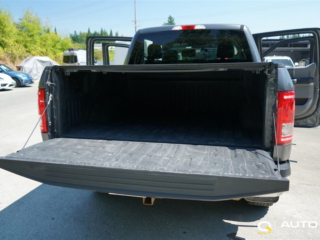 2016 Ford F-150 4WD SuperCrew 145" XLT - 22883294 - 17