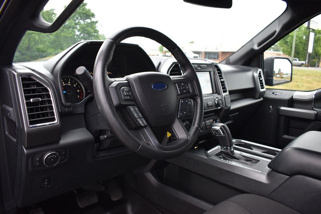 2016 Ford F-150 4WD SuperCrew 145" XLT - 23022040 - 1
