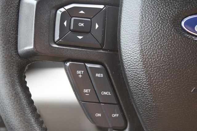 2016 Ford F-150 4WD SuperCrew 145" XLT - 22936192 - 30