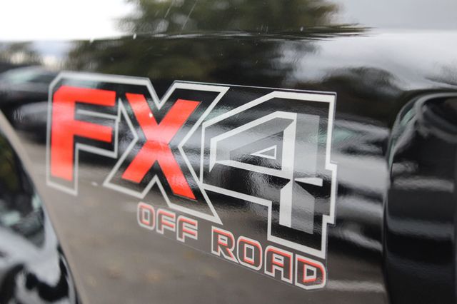 2016 Ford F-150 4WD SuperCrew 145" XLT - 22936192 - 34