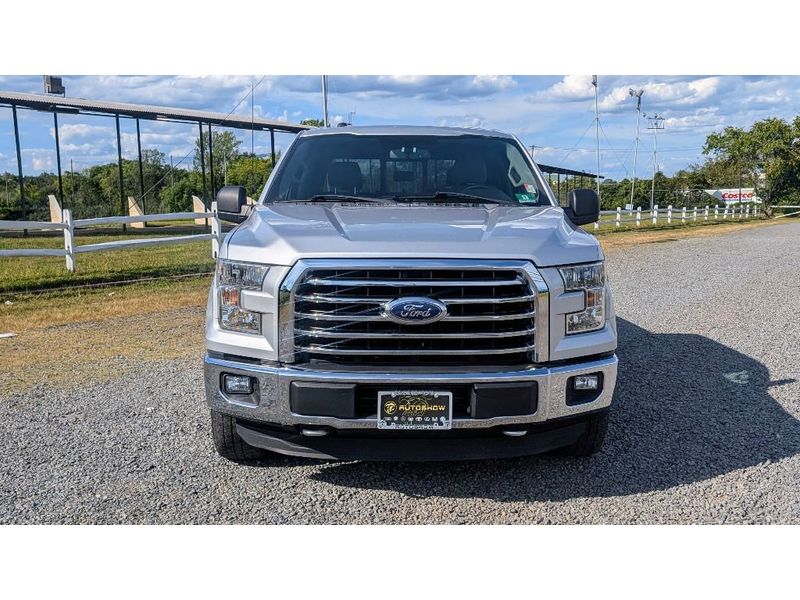2016 Ford F-150 XLT photo 2