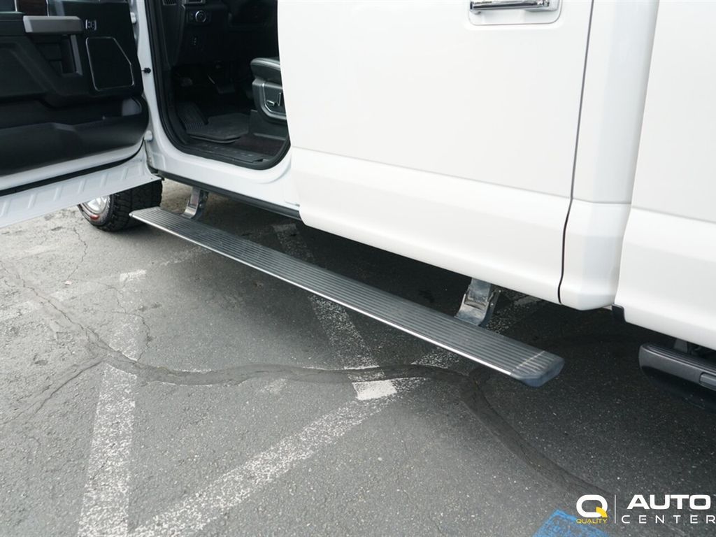 2016 Ford F-150 4WD SuperCrew 157" Platinum - 22931347 - 11