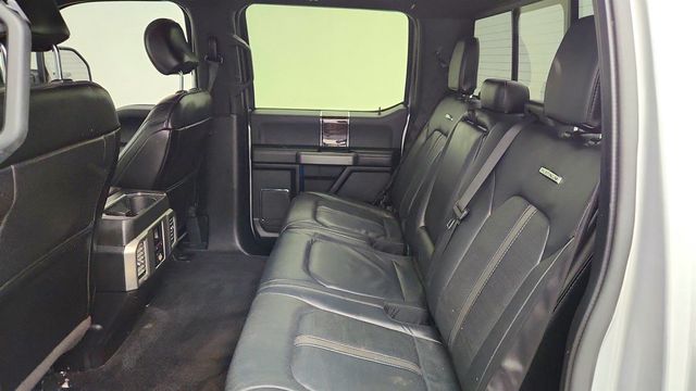 2016 Ford F-150 4WD SuperCrew 157'' Platinum w/ Turbo V6, Moonroof & Max Towing - 23016213 - 19