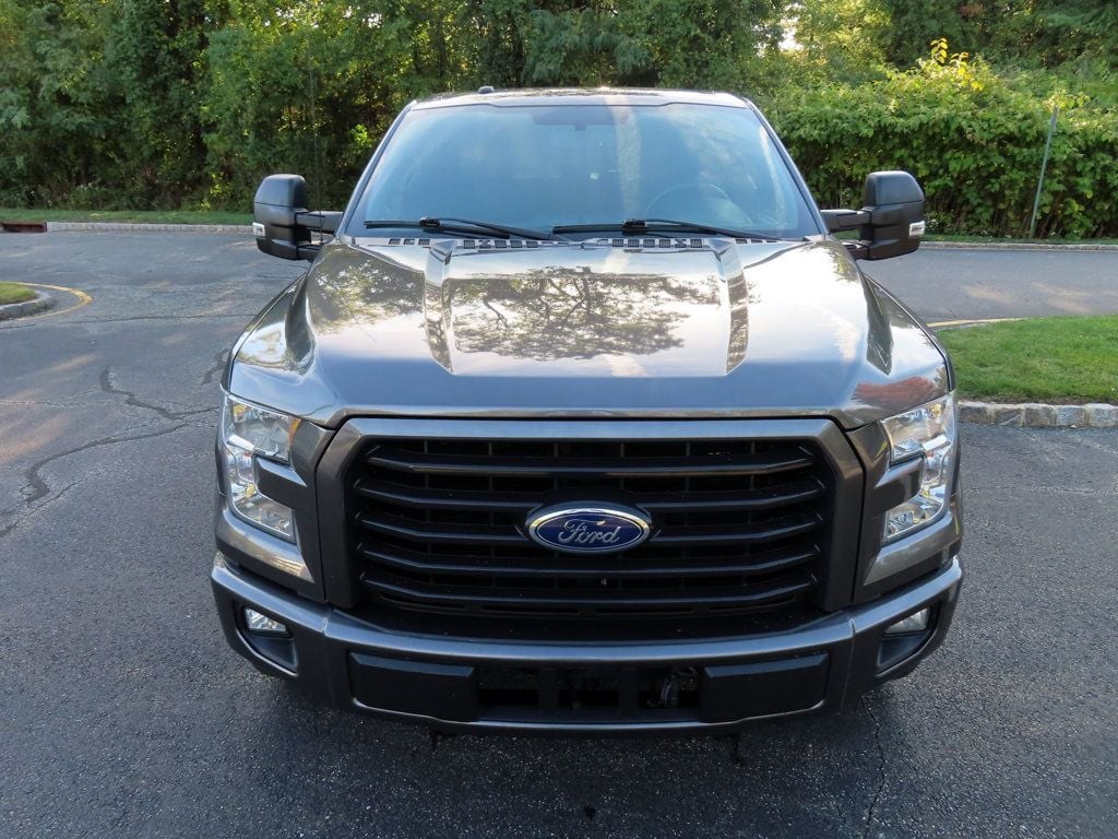 2016 Ford F-150 XLT photo 3