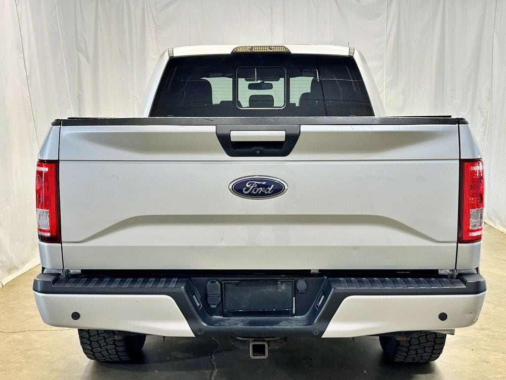 2016 Ford F-150 4WD SuperCrew 157" XLT - 23031453 - 9
