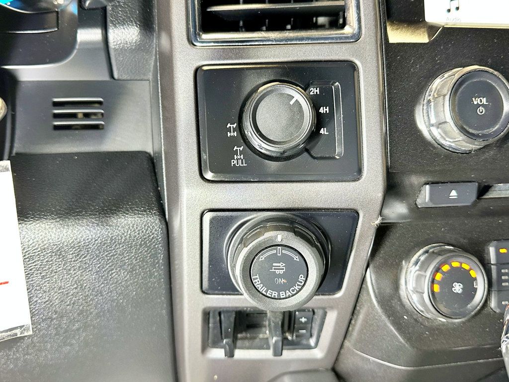 2016 Ford F-150 4WD SuperCrew 157" XLT - 23031453 - 22