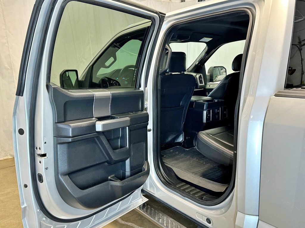 2016 Ford F-150 4WD SuperCrew 157" XLT - 23031453 - 27