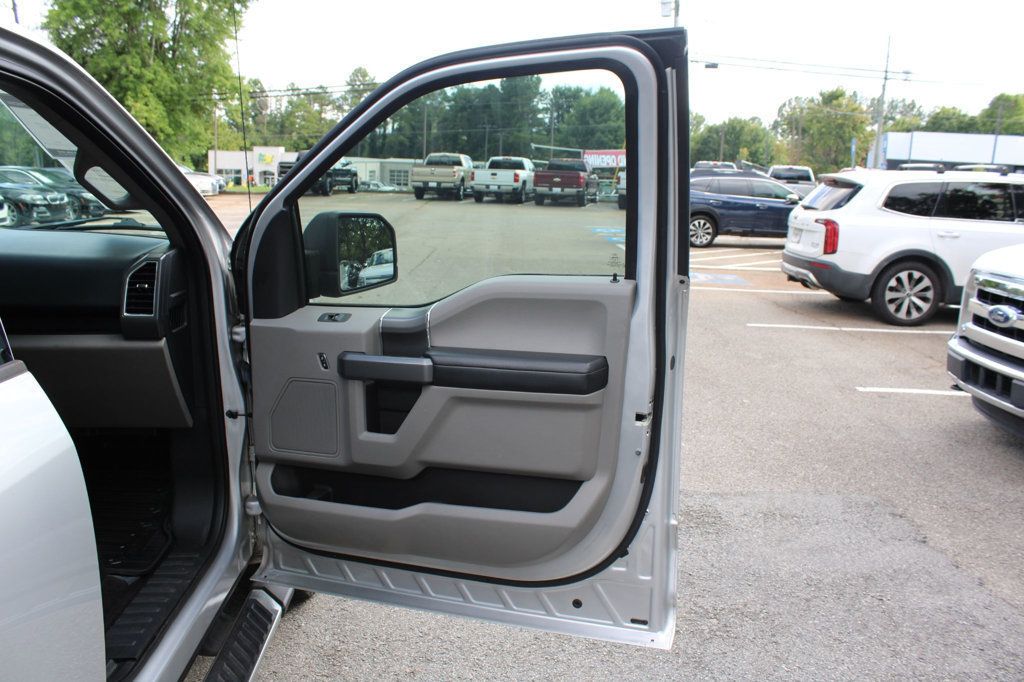 2016 Ford F-150 XLT photo 23