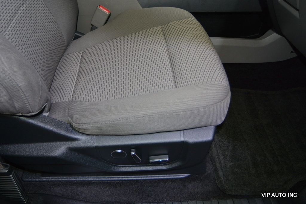 2016 Ford F-150 4WD SuperCrew 157" XLT - 22983808 - 17