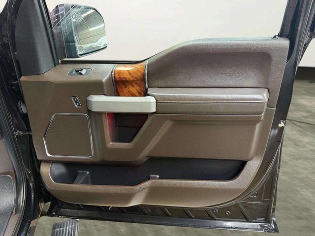 2016 Ford F-150 King Ranch 4x4 4dr SuperCrew 5.5 ft. SB - 22997382 - 29