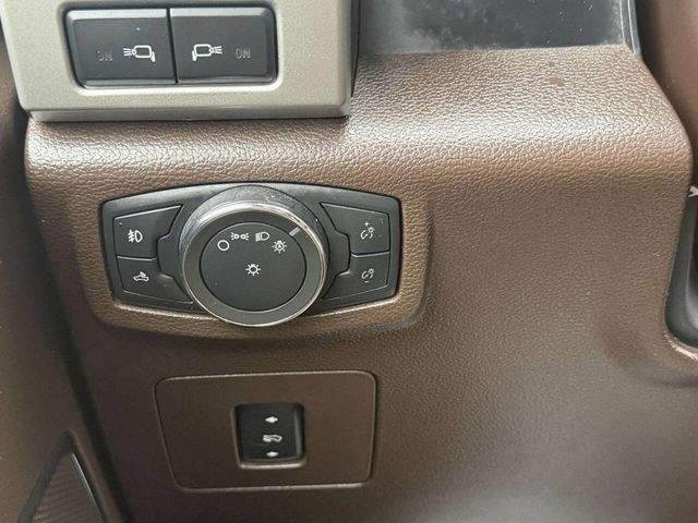 2016 Ford F-150 King Ranch 4x4 4dr SuperCrew 5.5 ft. SB - 22997382 - 40