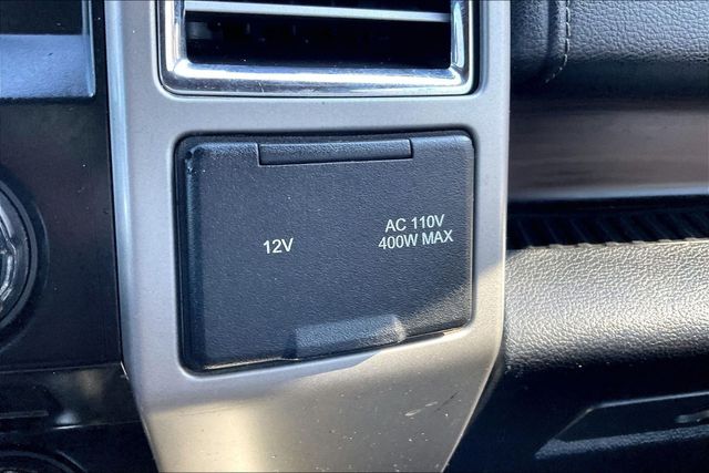 2016 Ford F-150 LARIAT - 23005291 - 30