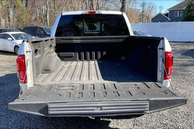 2016 Ford F-150 LARIAT - 23005291 - 41