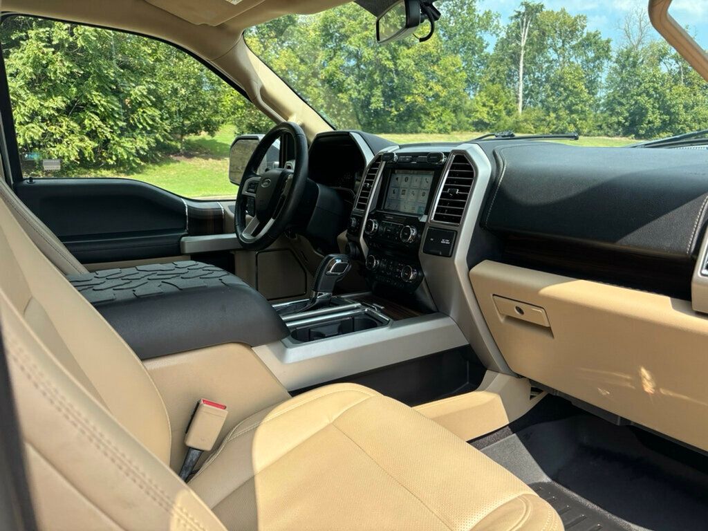 2016 Ford F-150 Lariat photo 4