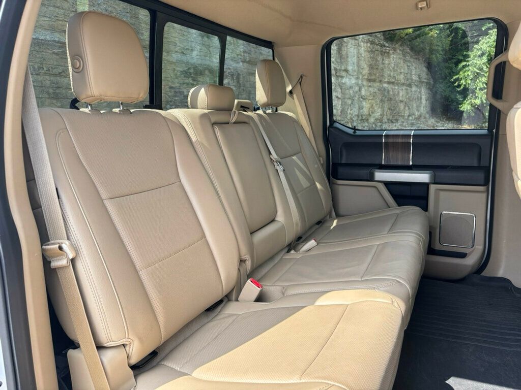 2016 Ford F-150 Lariat photo 9