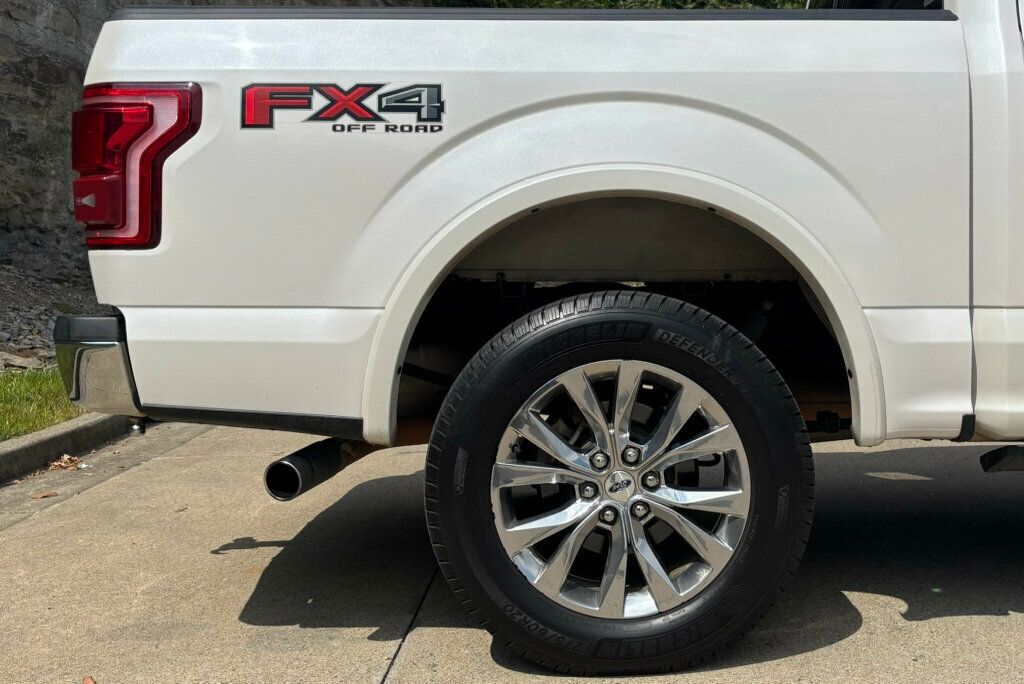 2016 Ford F-150 Lariat photo 24