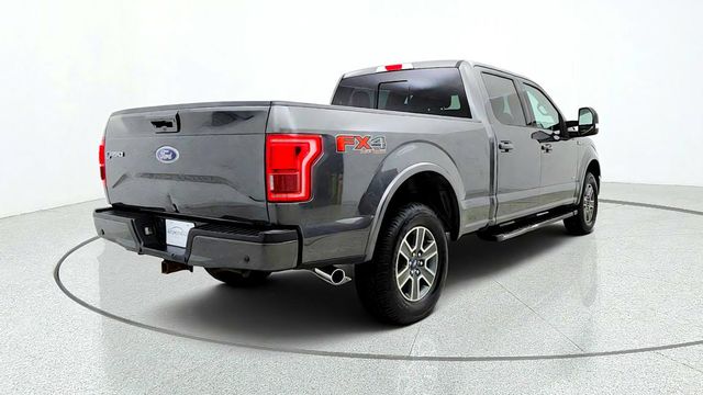 2016 Ford F-150 Lariat 4WD SuperCrew 157'' w/ 502A, FX4, Max Tow & Pano Roof - 23091256 - 4