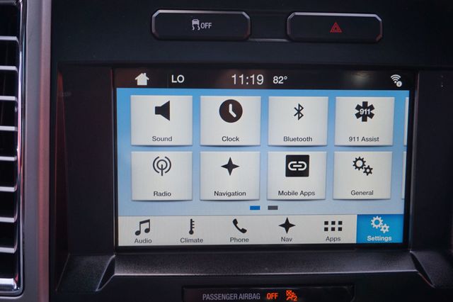 2016 Ford F-150 LARIAT, 4X4, PREMIUM WHEELS, PANORAMA MOON ROOF, LEATHER SEATS - 23016605 - 38