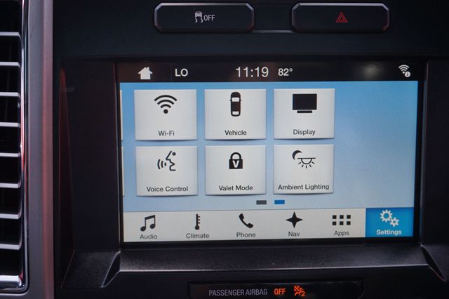 2016 Ford F-150 LARIAT, 4X4, PREMIUM WHEELS, PANORAMA MOON ROOF, LEATHER SEATS - 23016605 - 39