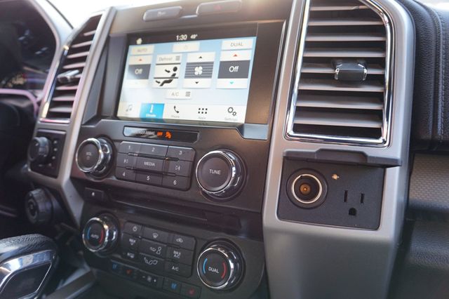 2016 Ford F-150 LARIAT, 4X4, PREMIUM WHEELS, RUNNING BOARDS, TOW PKG - 22969360 - 31