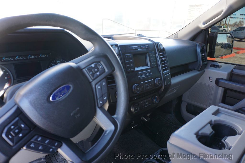 2016 Ford F-150 SUPERCREW - 22970547 - 8