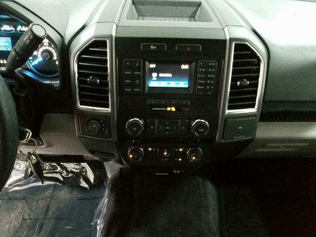 2016 Ford F-150 SUPERCREW - 15400097 - 6