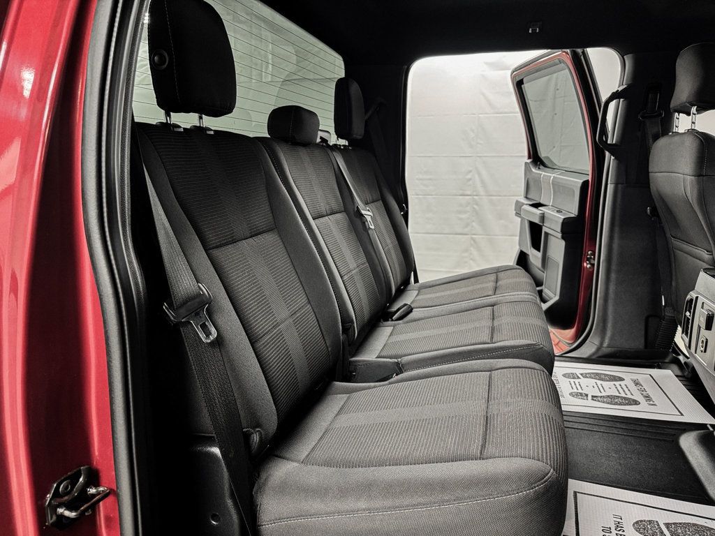2016 Ford F-150 SUPER CREW XLT 4X4 - 23050697 - 9
