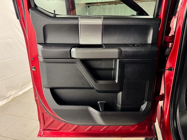 2016 Ford F-150 SUPER CREW XLT 4X4 - 23050697 - 13