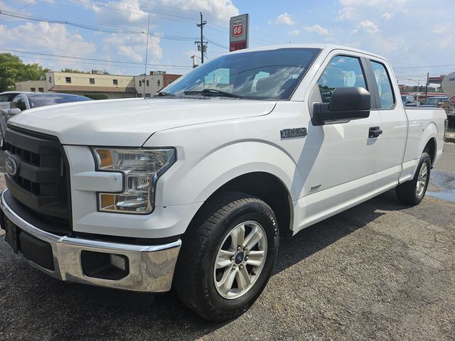 2016 Ford F-150 XL Pickup 4D 8 ft - 22570100 - 3