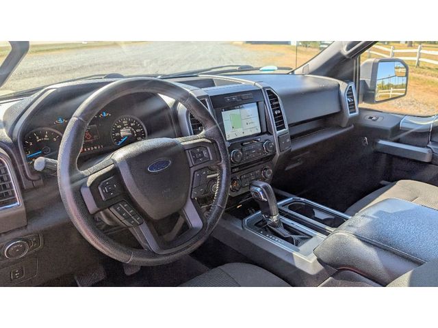 2016 Ford F-150 XLT - 22927377 - 17