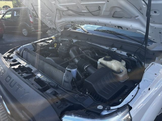 2016 Ford F-350 UTILITY TRUCK  - 23068881 - 13