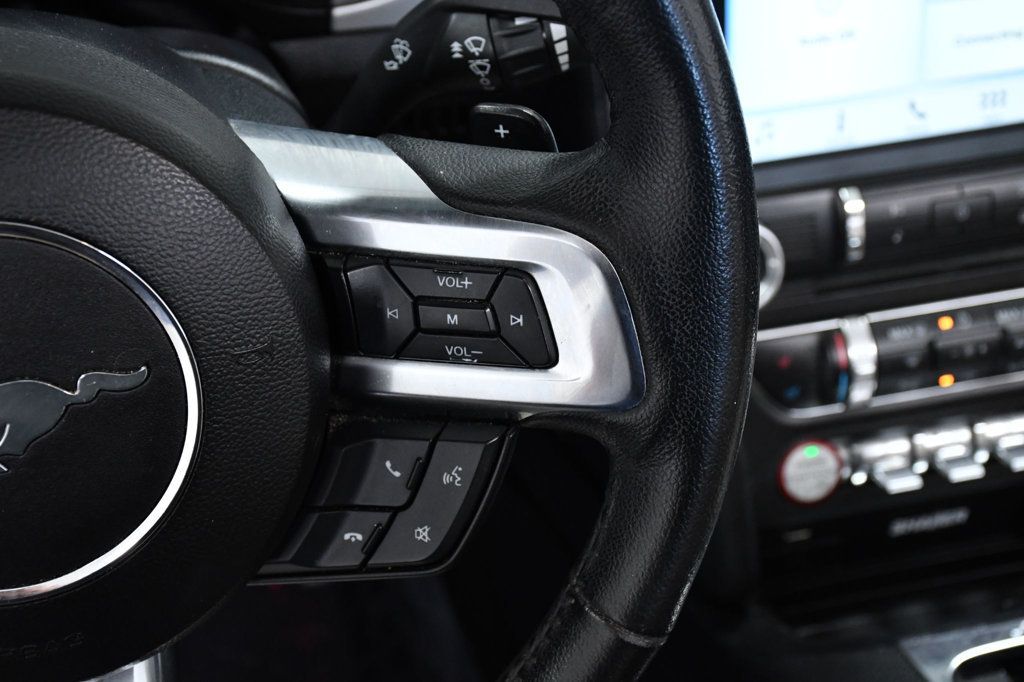 2016 Ford Mustang 2dr Convertible EcoBoost Premium - 22961545 - 22