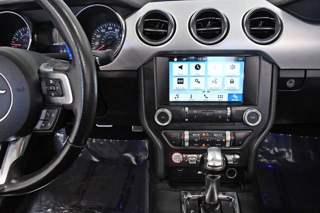 2016 Ford Mustang 2dr Convertible EcoBoost Premium - 22978518 - 24