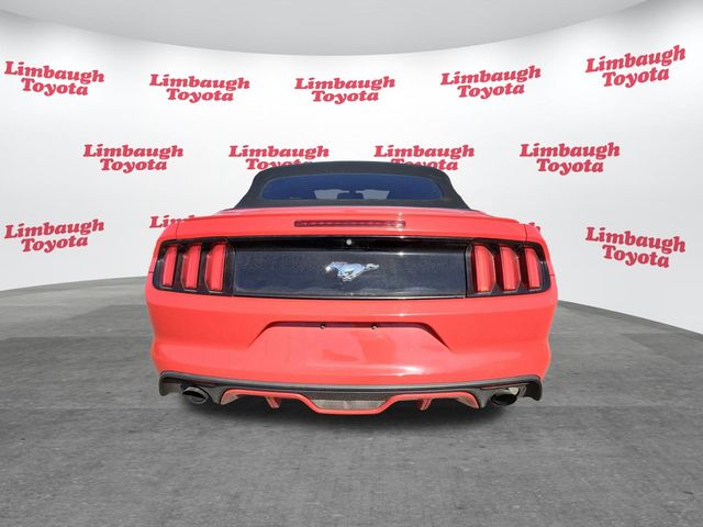 2016 Ford Mustang 2dr Convertible EcoBoost Premium - 22939481 - 17