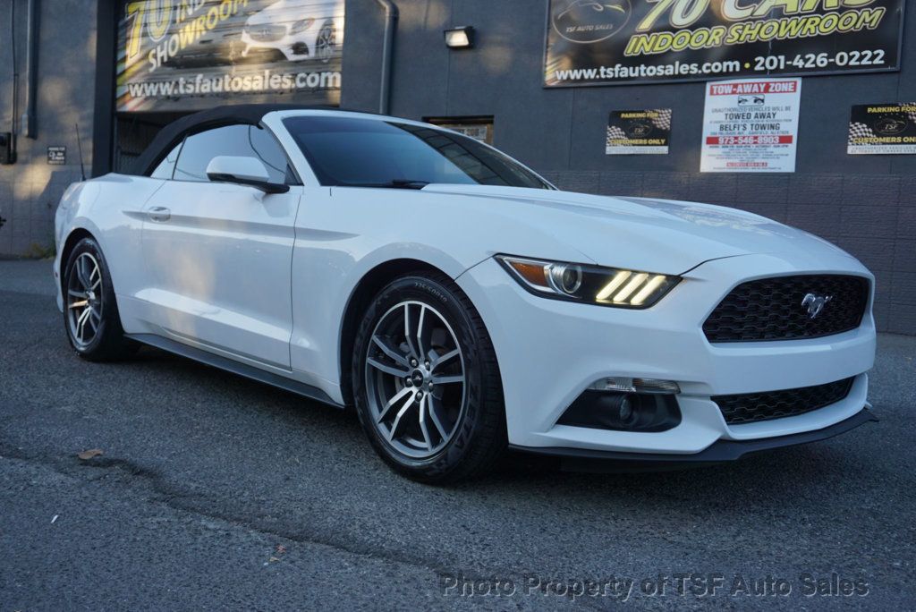 2016 Ford Mustang 2dr Convertible EcoBoost Premium - 22644804 - 1