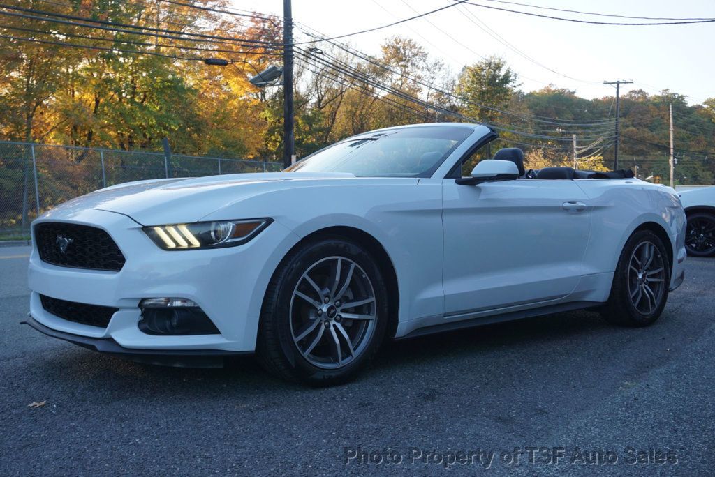 2016 Ford Mustang 2dr Convertible EcoBoost Premium - 22644804 - 3