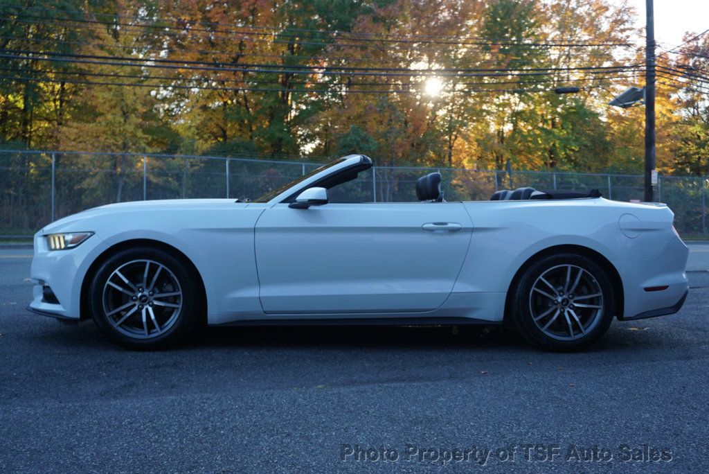 2016 Ford Mustang 2dr Convertible EcoBoost Premium - 22644804 - 5