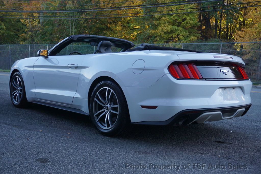 2016 Ford Mustang 2dr Convertible EcoBoost Premium - 22644804 - 6