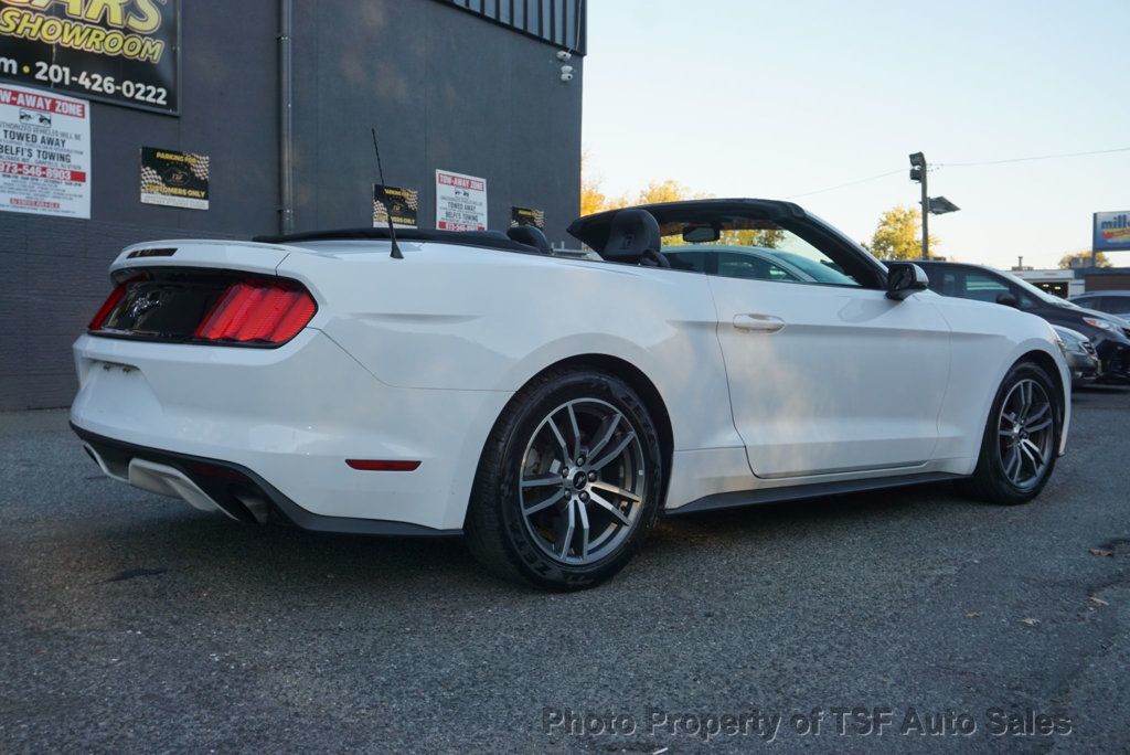 2016 Ford Mustang 2dr Convertible EcoBoost Premium - 22644804 - 8