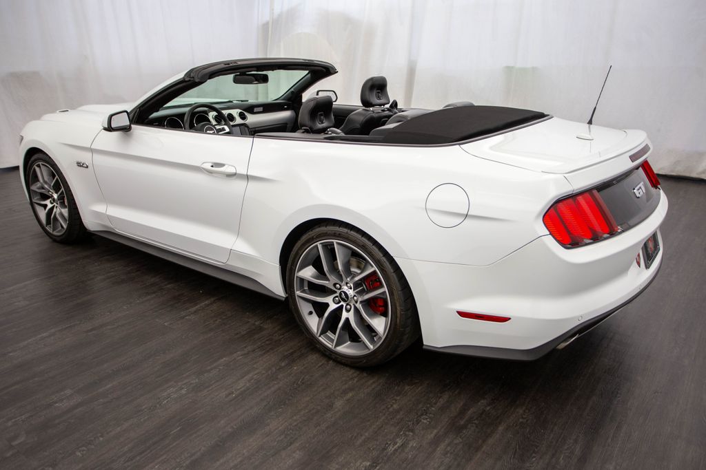 2016 Ford Mustang 2dr Convertible GT Premium - 22167373 - 10