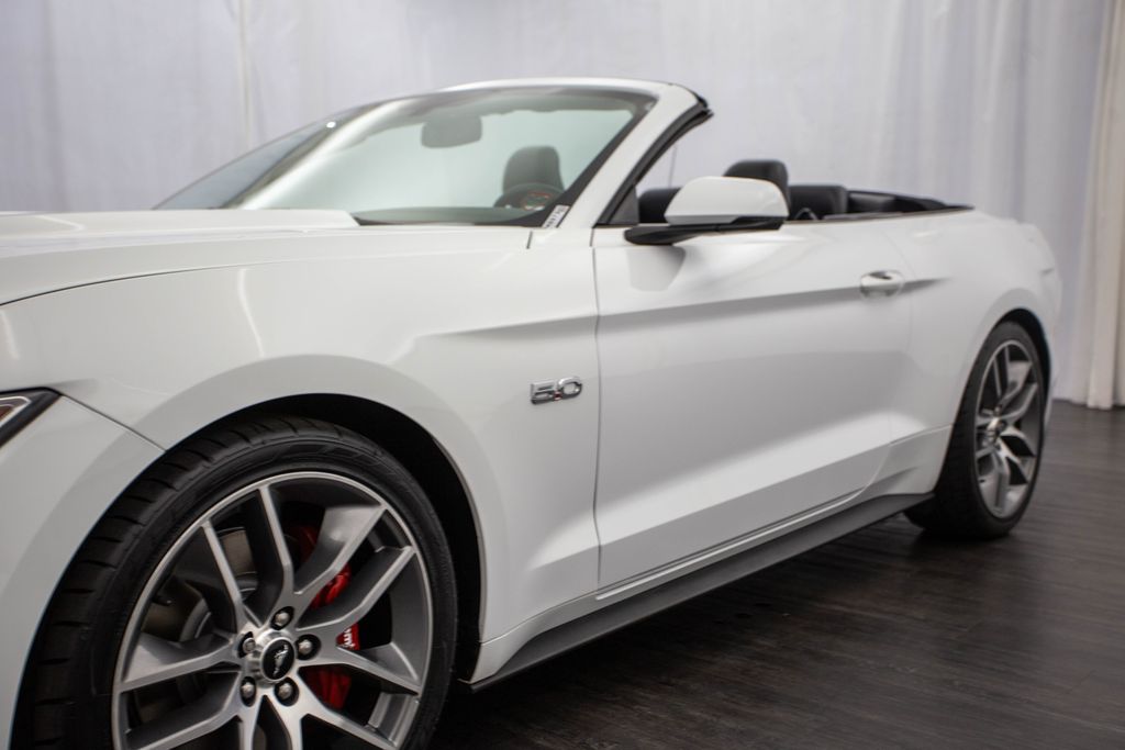 2016 Ford Mustang 2dr Convertible GT Premium - 22167373 - 30