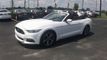 2016 Ford Mustang 2dr Convertible V6 - 22890887 - 3