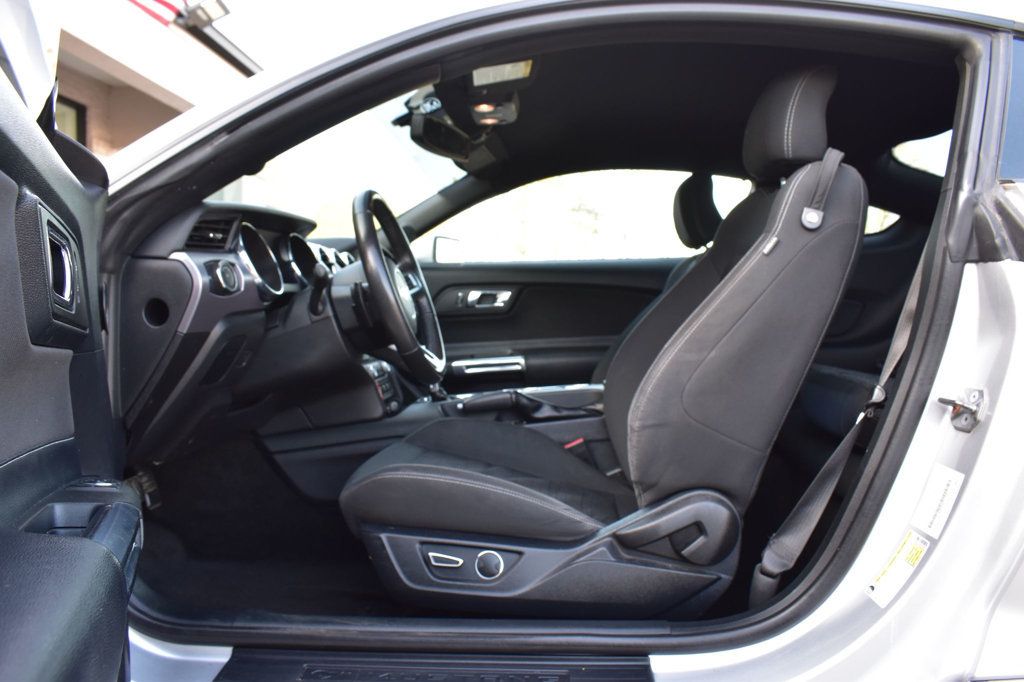 2016 Ford Mustang 2dr Fastback EcoBoost - 23008910 - 11