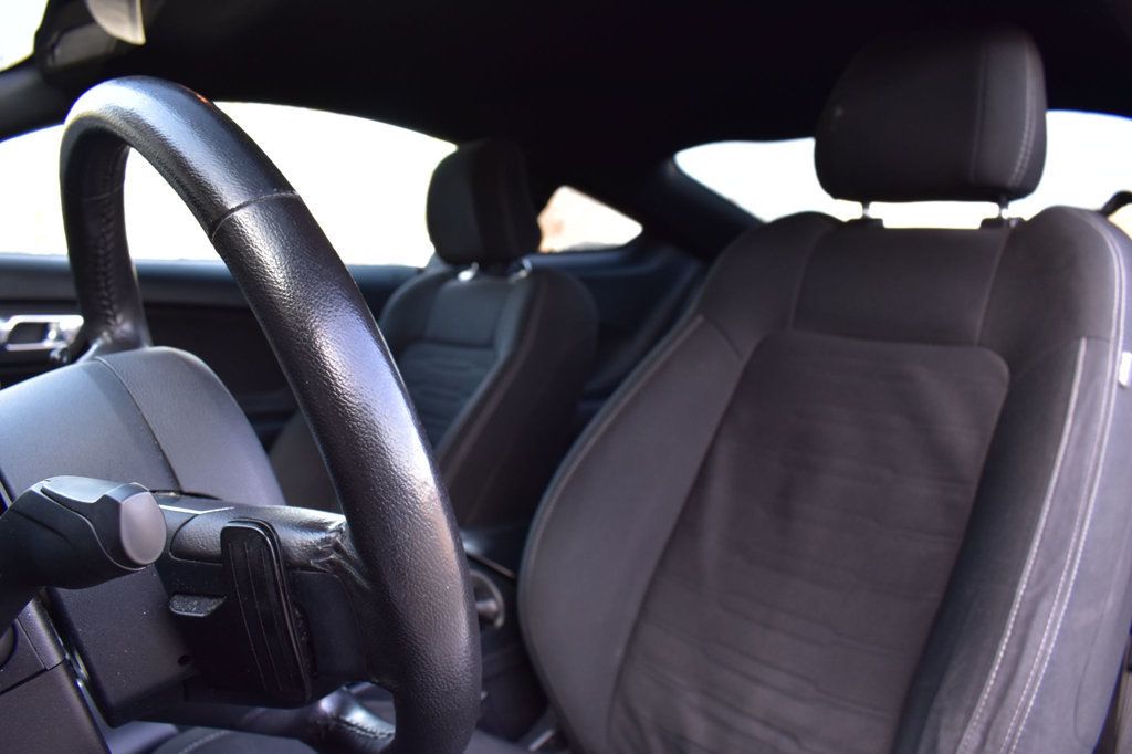 2016 Ford Mustang 2dr Fastback EcoBoost - 23008910 - 12